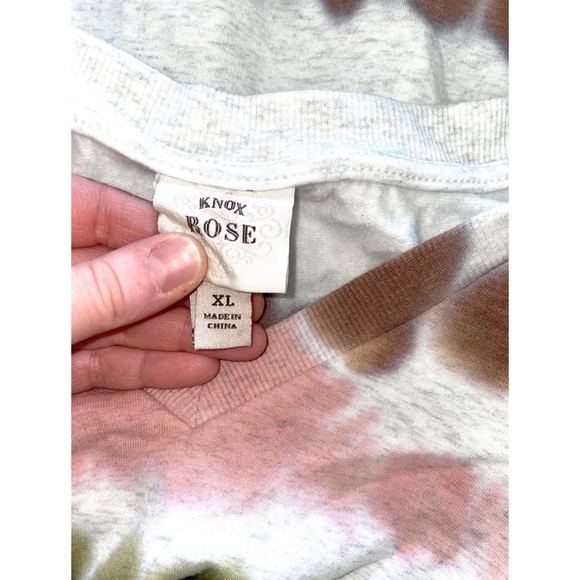 EUC🔹️Knox Rose Tie Dye Sweatshirt XL - Picture 4 of 4